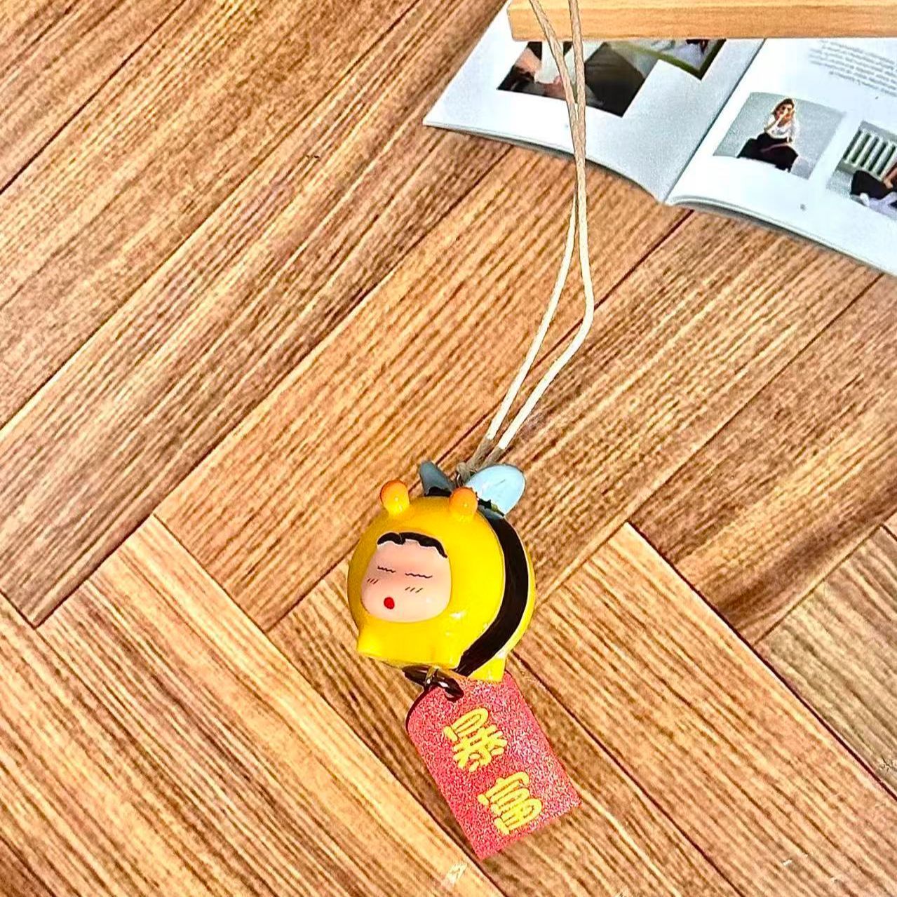 Crayon Shin-chan Arı Kostümü F - Car Accessories For Interior incelemesi ve fiyatı