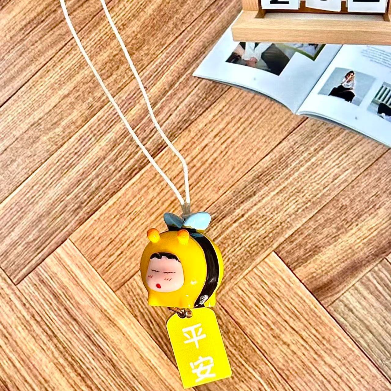 Crayon Shin-chan Arı Kostümü F - Car Accessories For Interior incelemesi ve fiyatı
